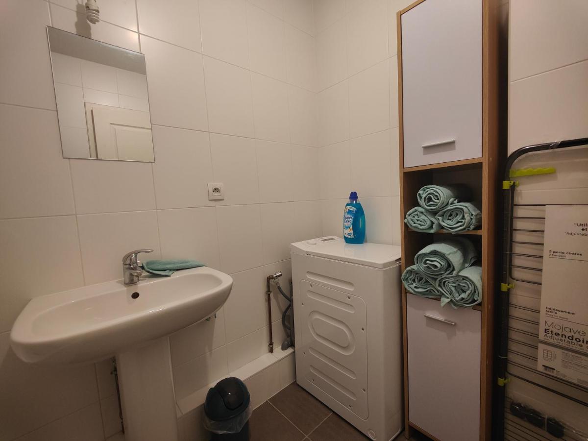 Appartement Rez-De-Chausse Dans Une Petite Ville Au Pied Du Massif Des Vosges سافيرن المظهر الخارجي الصورة